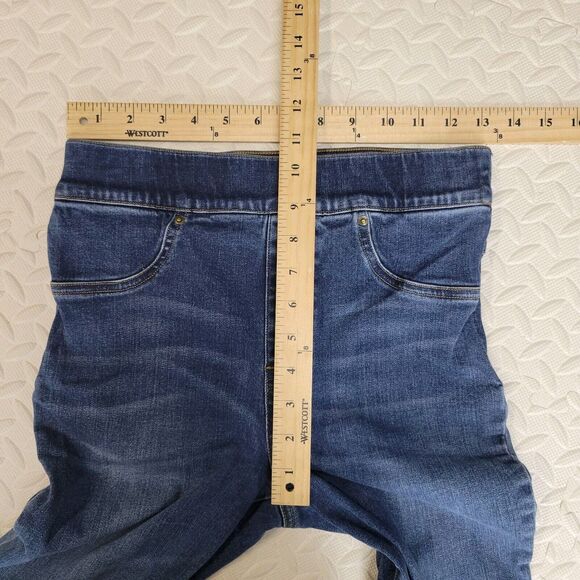 Spanx Cropped Flare Jeans Womens Small Pull On Raw Ombre Hem Stretch Sexy Trendy - Picture 11 of 13